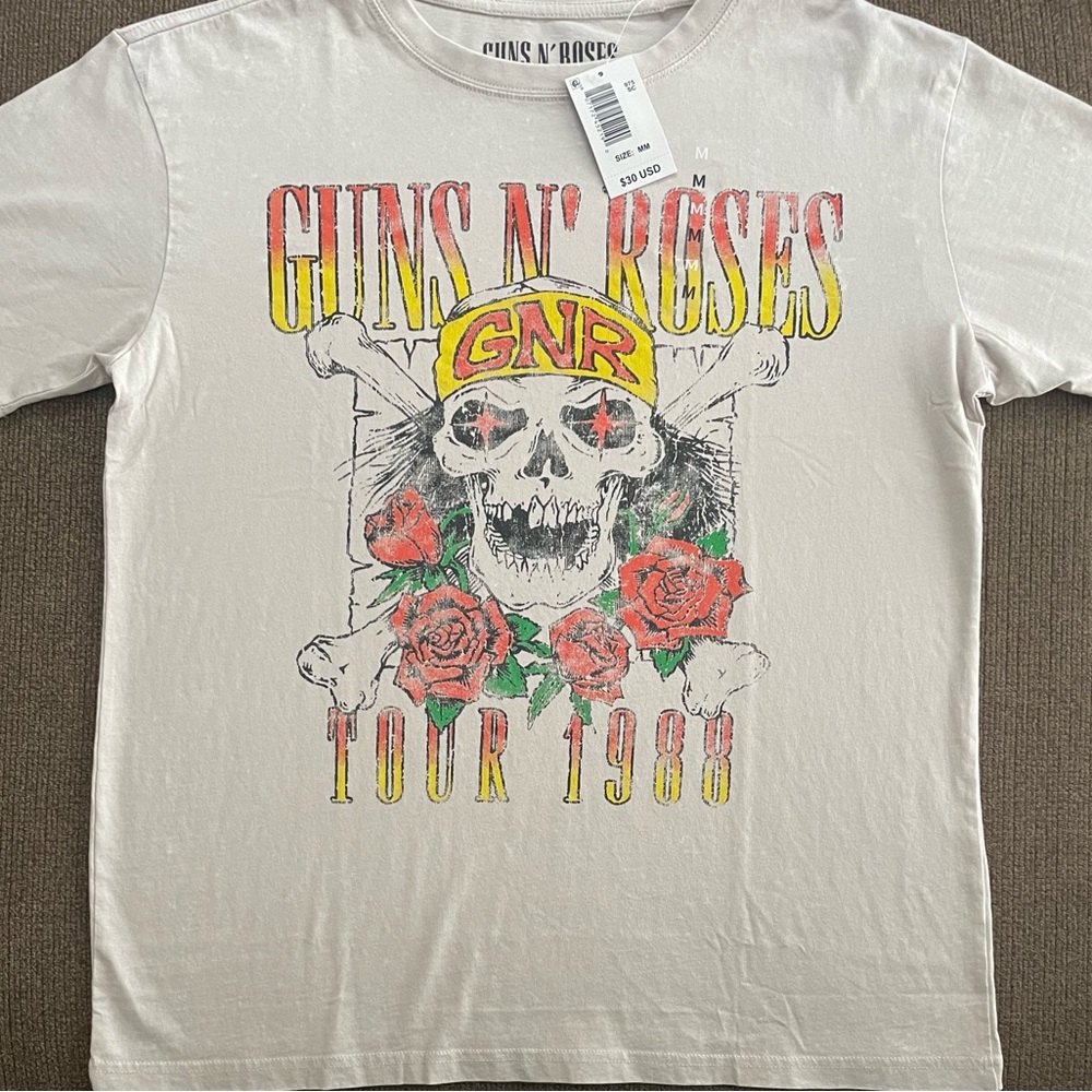 NWT Unisex Guns N' Roses Skull Graphic 100% Cotton T-Shirt Size M